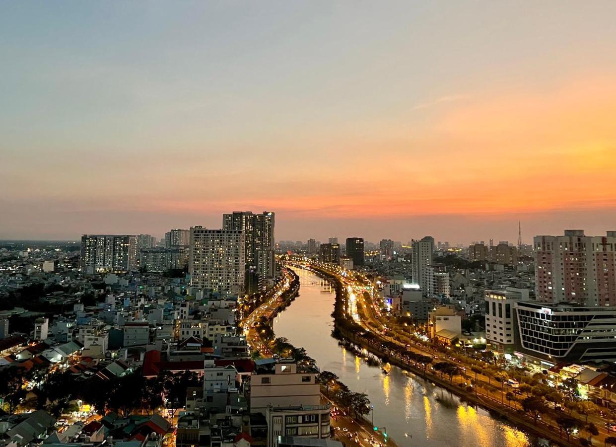 2Brs City View In The Heart Of Saigon - Free Infinity Pool โฮจิมินห์ซิตี้ ภายนอก รูปภาพ