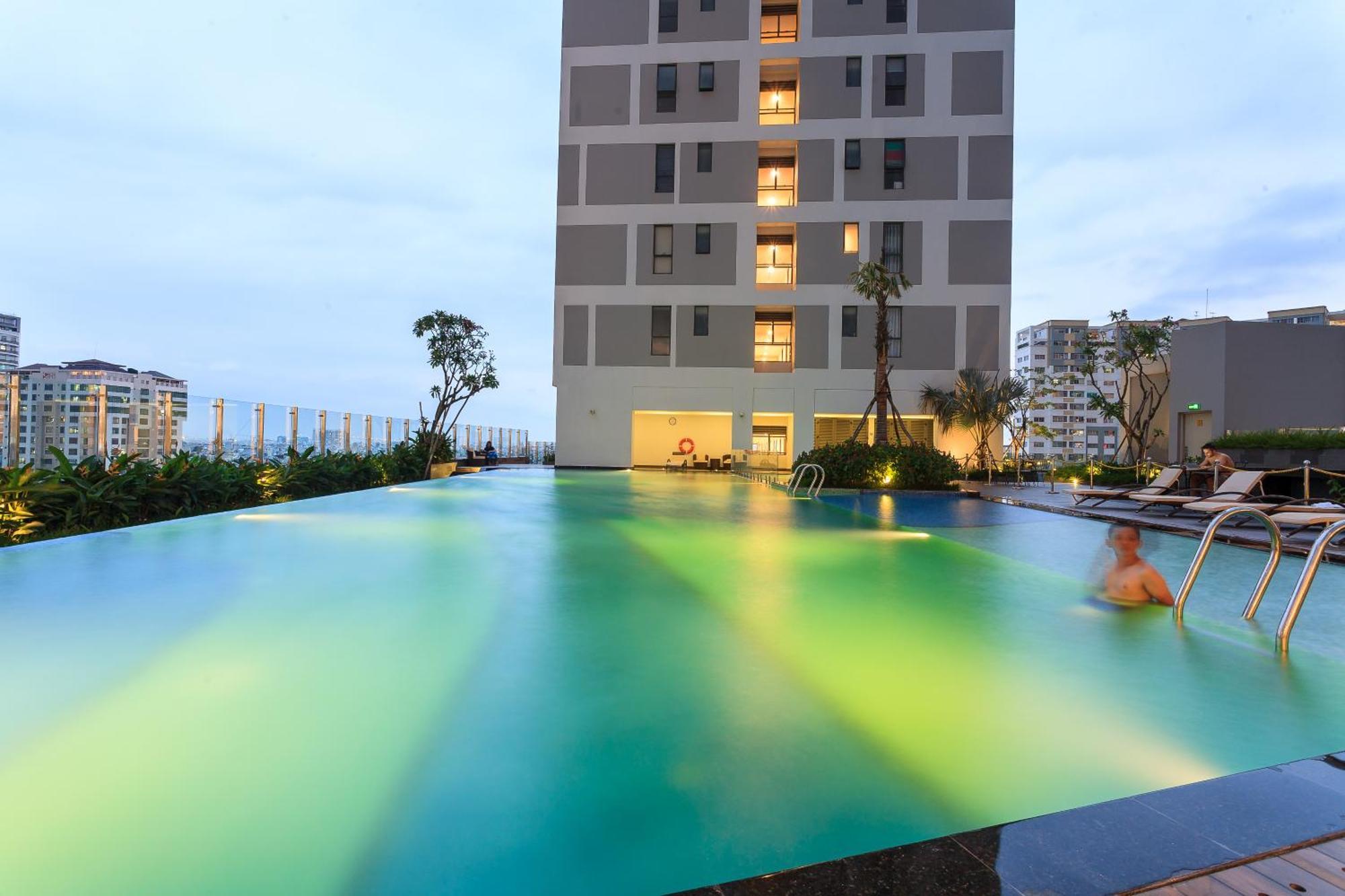 2Brs City View In The Heart Of Saigon - Free Infinity Pool โฮจิมินห์ซิตี้ ภายนอก รูปภาพ
